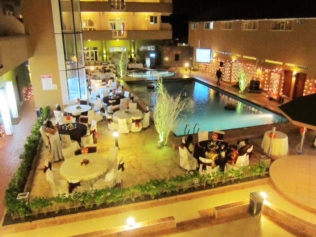 Seascape Hotel Dar es Salaam Bagian luar foto